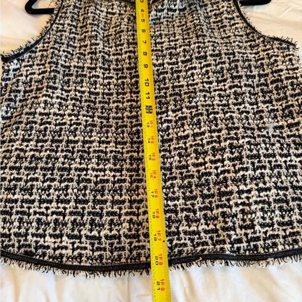 Max Studio Black & White Tweed Camisole with Frayed Trim - Picture 5 of 9